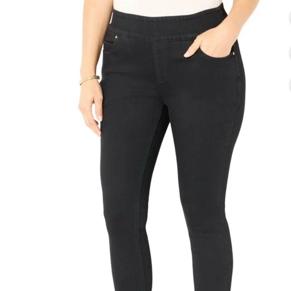 Spanx by Sara Blakely The Signature
Black Jeans Size L (10-12)